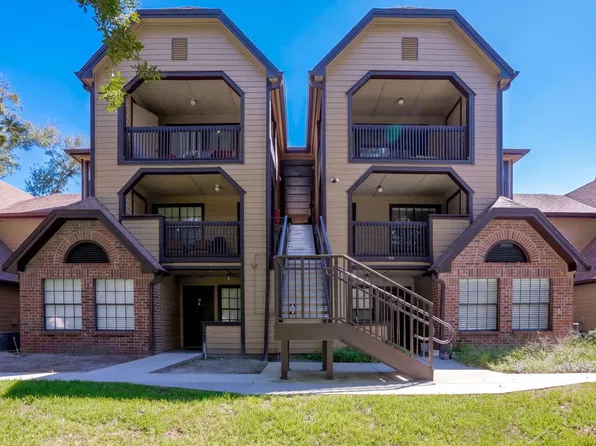 385 Woodside Dr, Altamonte Springs, FL