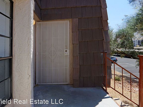 2nd image of 3913 Cambridge St #3