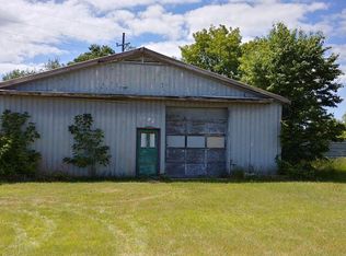 2925 Whitehall Rd, Muskegon, MI 49445