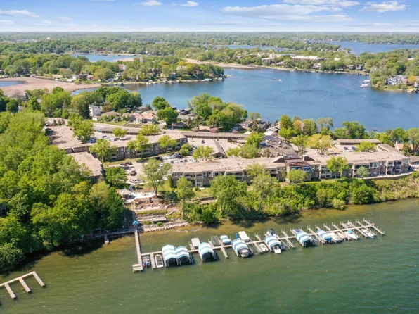 4387 Wilshire Blvd #106, Mound, MN 55364