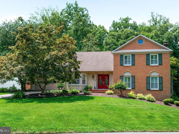 11816 Antietam Rd, Woodbridge, VA 22192