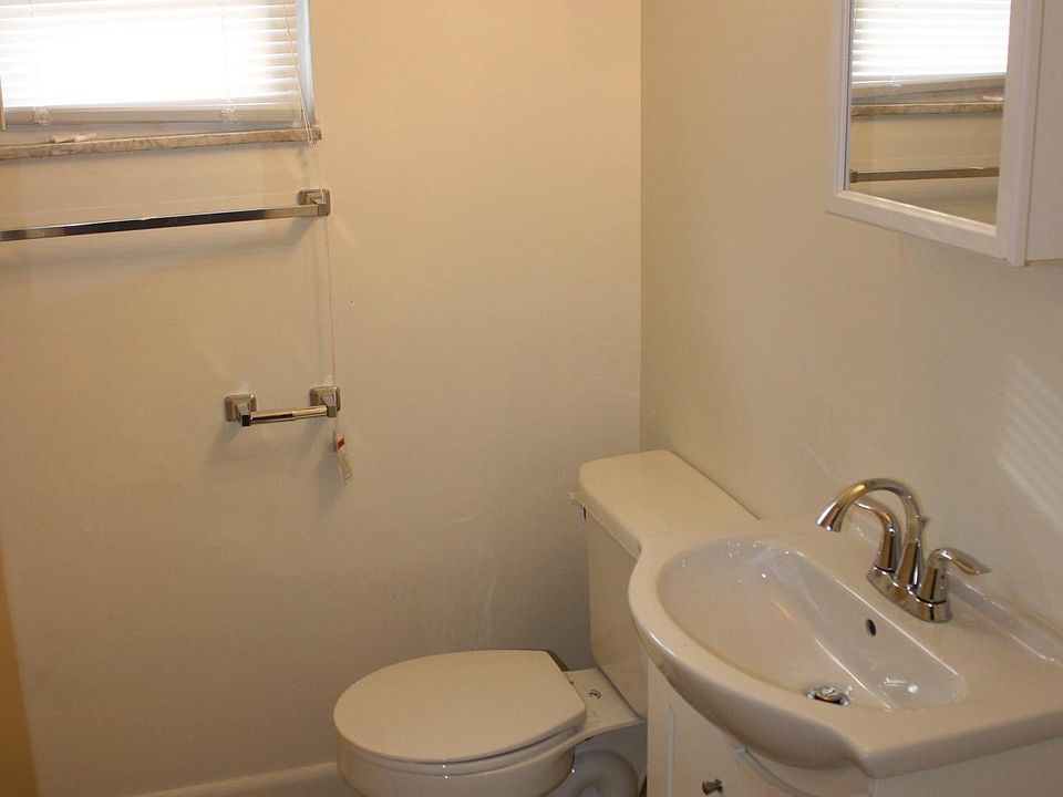 2nd image of 4807 Sardis Rd Unit 6