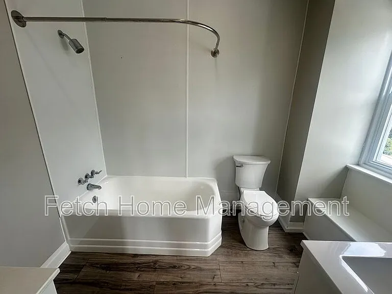 701 Walnut St #3 — Photo 17