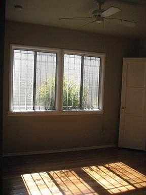 5th image of 324 E Eagle St