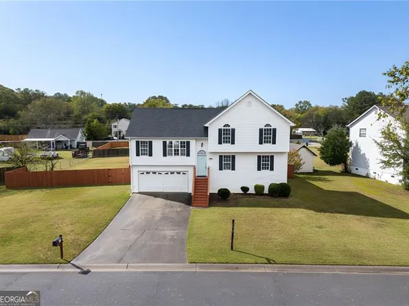 14 Hedgerow Ct, Cartersville, GA 30120