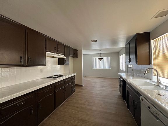 930 S Buena Vista St APT A, Hemet, CA 92543 | Zillow