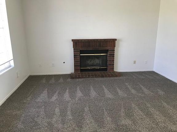 5th image of 2339 W Delta Ave