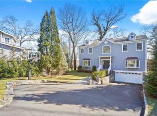 2 Rest Ave, Ardsley, NY 10502