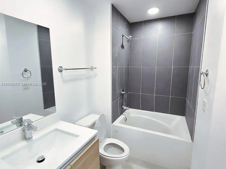8106 NE 1st Ave #7 — Photo 3