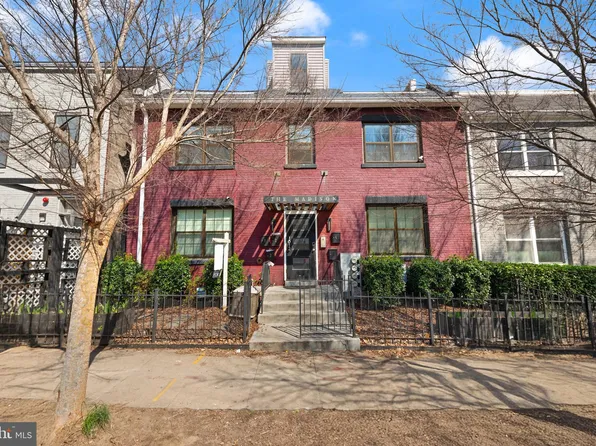 1812 D St NE APT 2, Washington, DC 20002