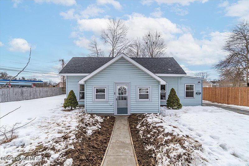 2nd image of 1204 Houlton Street