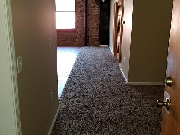 3rd image of 1125 Jackson St APT 206