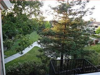 2nd image of 2017 Castlebury Dr