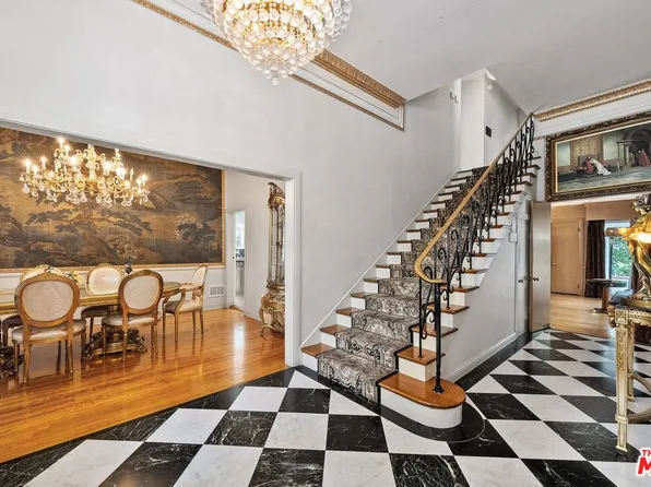 63 Fremont Pl, Los Angeles, CA 90005