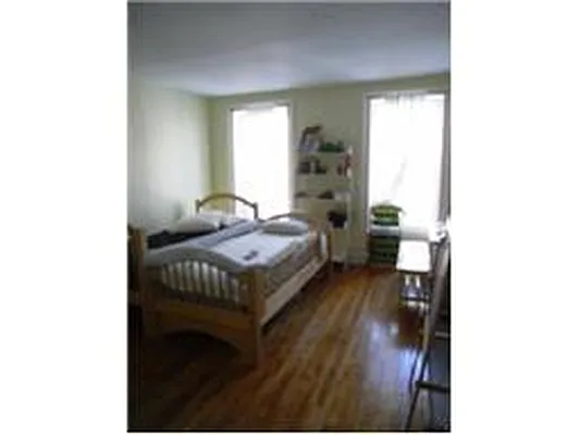 Rented by Douglas Elliman | media 32