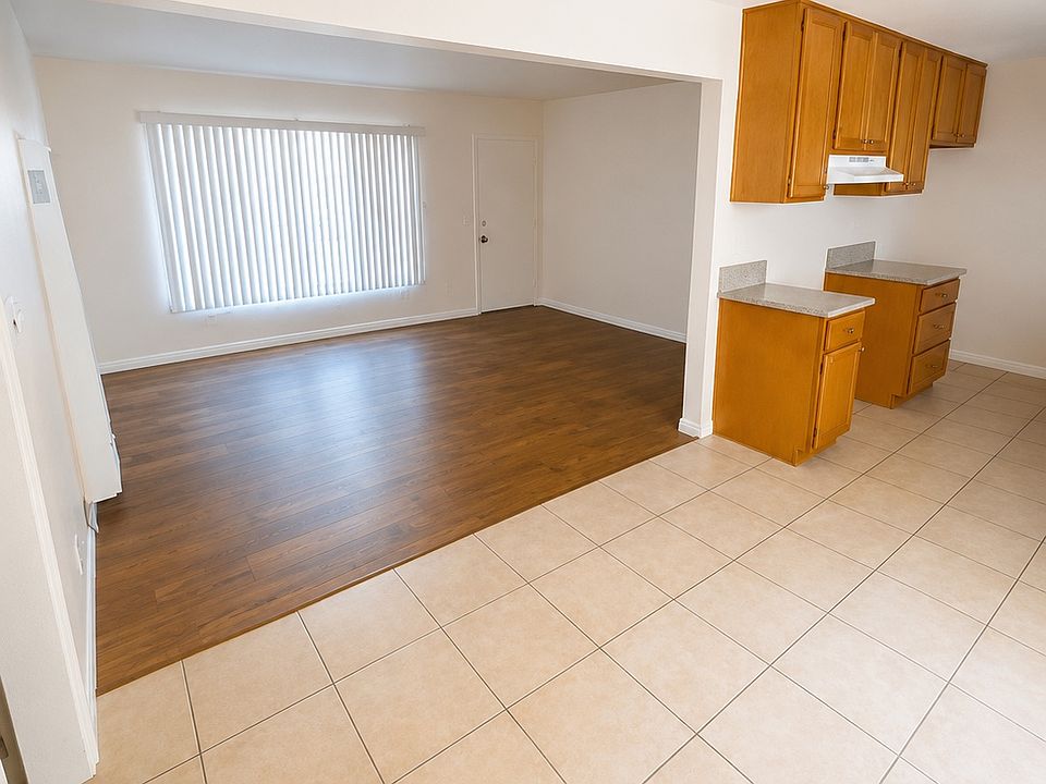 1st image of 643 E 99th St APT 7