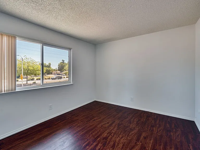 7424 Franklin Blvd #3 — Photo 14
