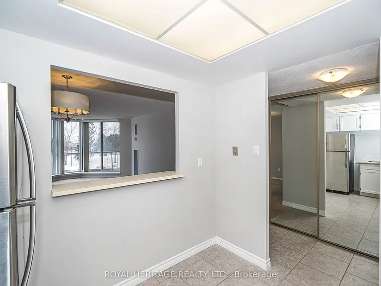 10 Dean Park Rd #313 — Photo 17