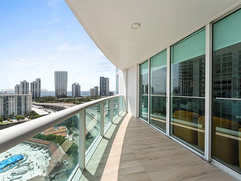 19400 Turnberry Way #1911 — Photo 44