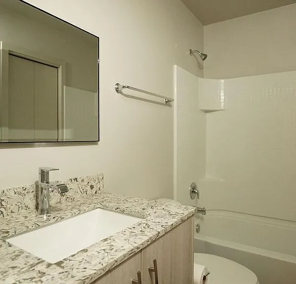 3612 Center St #102 — Photo 6