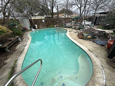 1813 Skyline Dr, Fort Worth, TX 76114 | Zillow