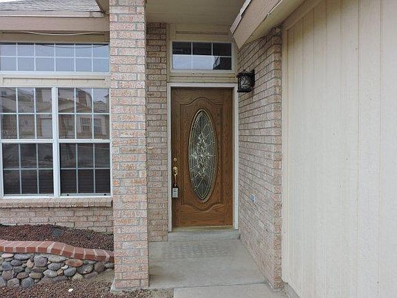 4th image of 12118 Saint Crispin Ave