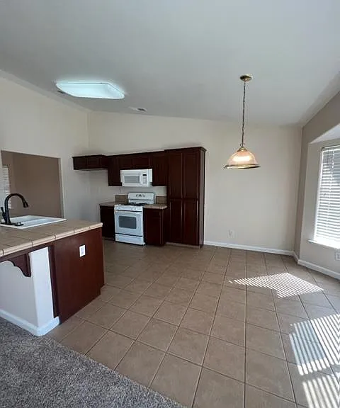 3845 Primrose St — Photo 21