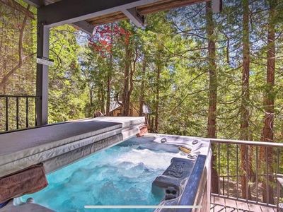 384 Primrose Cir, Lake Arrowhead, CA, 92352