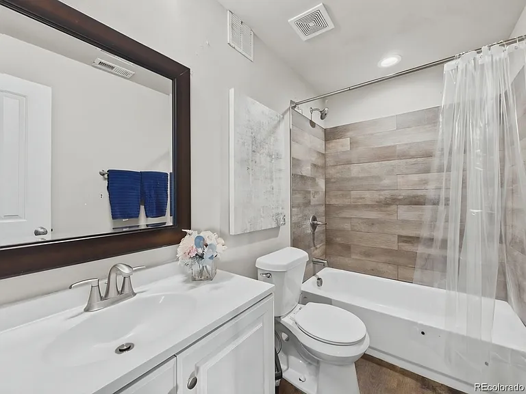 44076 Morning Star Ct — Photo 17