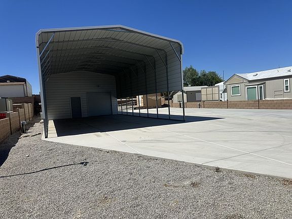 4th image of 10226 S Summer Ave