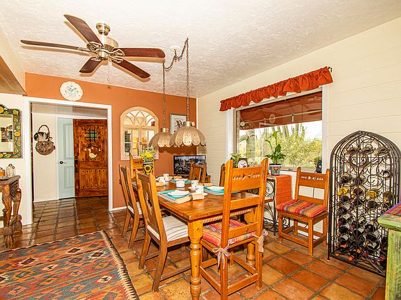 4th image of 7120 N Camino De Los Caballos