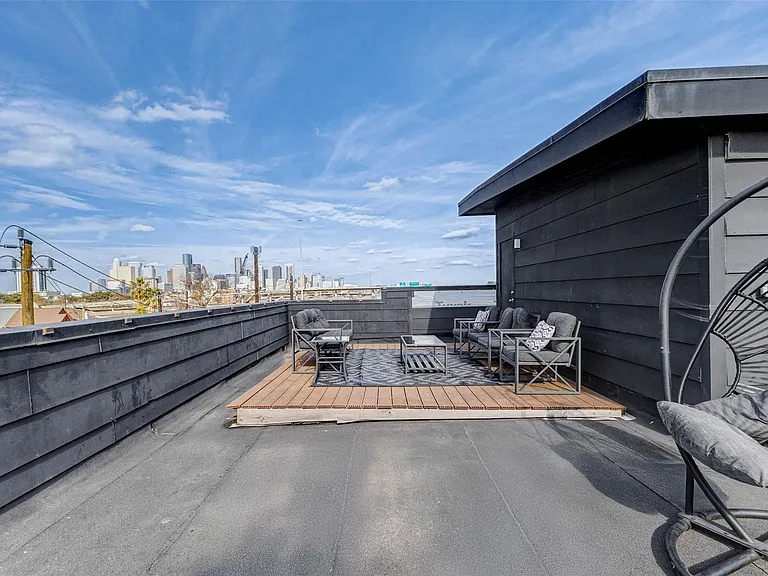 4115 Chartres St — Photo 46