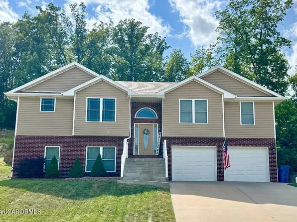1702 Providence Dr, Jefferson City, MO 65101