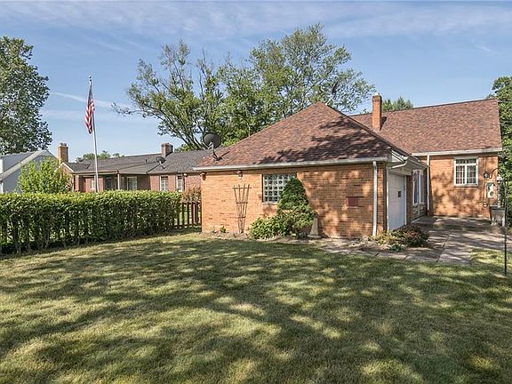 5th image of 4885 S Park Dr