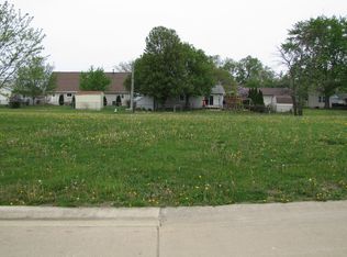 609 Quinlan Pl, Rantoul, IL 61866