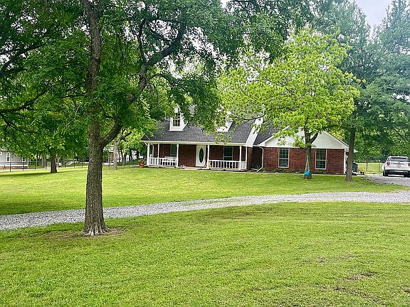 4th image of 1838 County Road 657