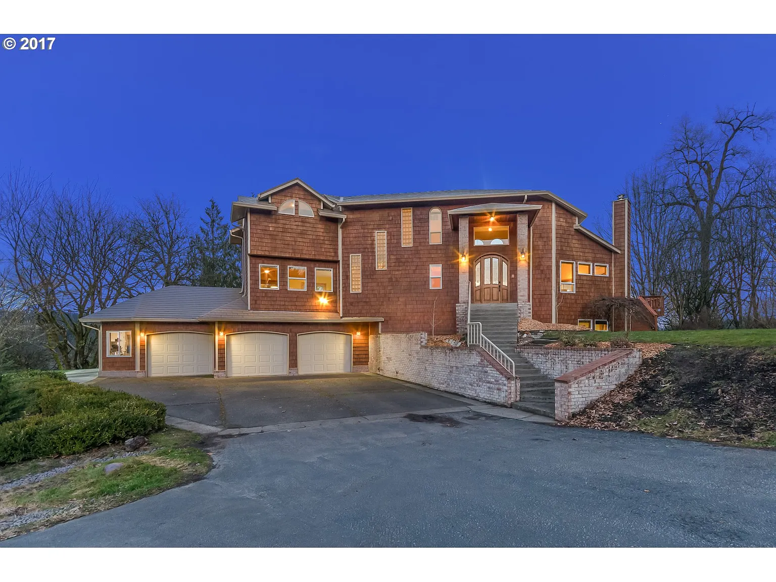 32713 NW Eagle Crest Dr photo 1