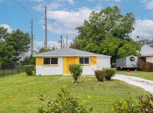 1422 14th St E, Bradenton, FL 34208