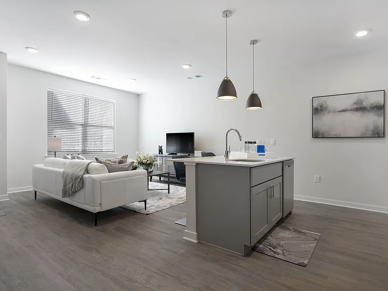 Woodside Trumbull — Photo 28