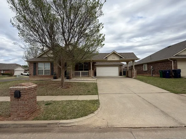 18028 Andalucia Dr, Edmond, OK 73012