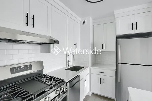 Rented by Brookfield (Funnel) | media 54