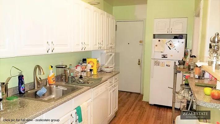 Rented by ZealEstate Group Inc | media 6