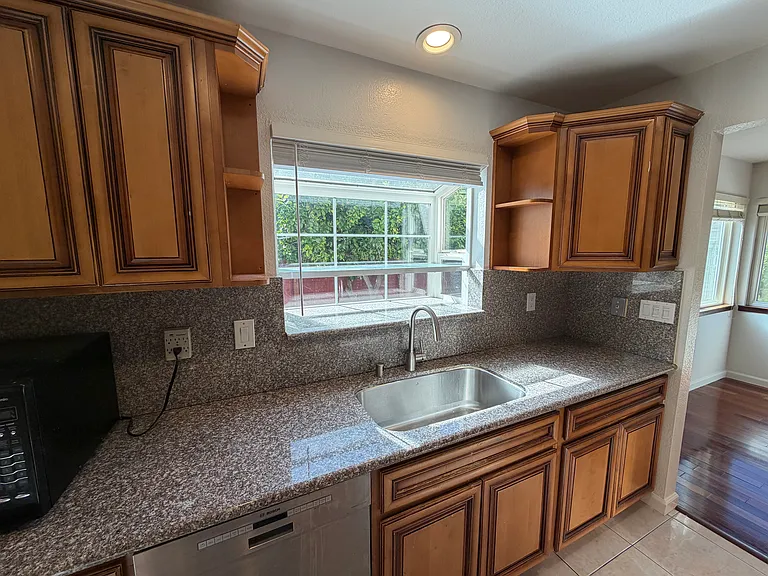 3587 Kimball Way — Photo 6