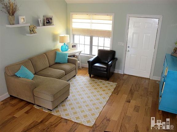 3rd image of 339 Okeechobee Road