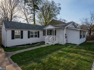 8075 Catherine Ave, Pasadena, MD