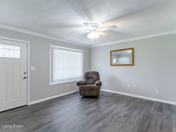 3rd image of 603 Drummond Way