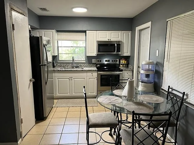 2300 W Cannon Ter NW #D — Photo 6
