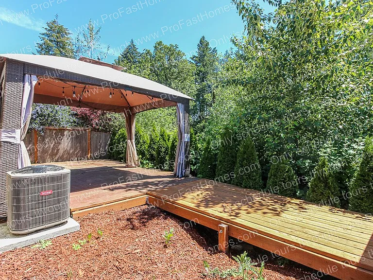 6300 SE Imagine Way — Photo 33