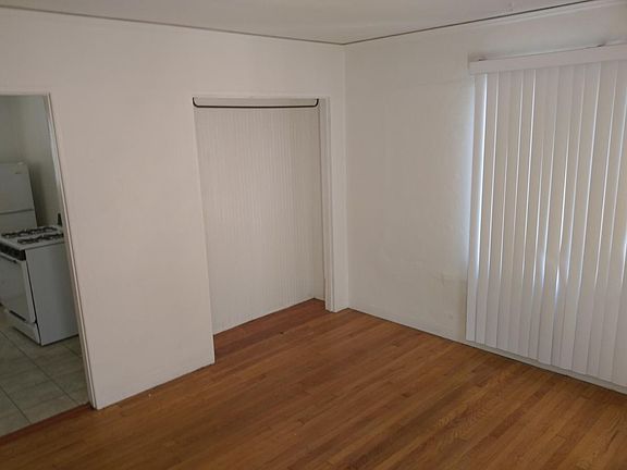 3rd image of 28 Granada Ave APT 12