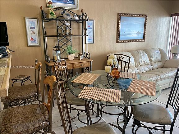 5th image of 1965 S Ocean Dr APT 8H